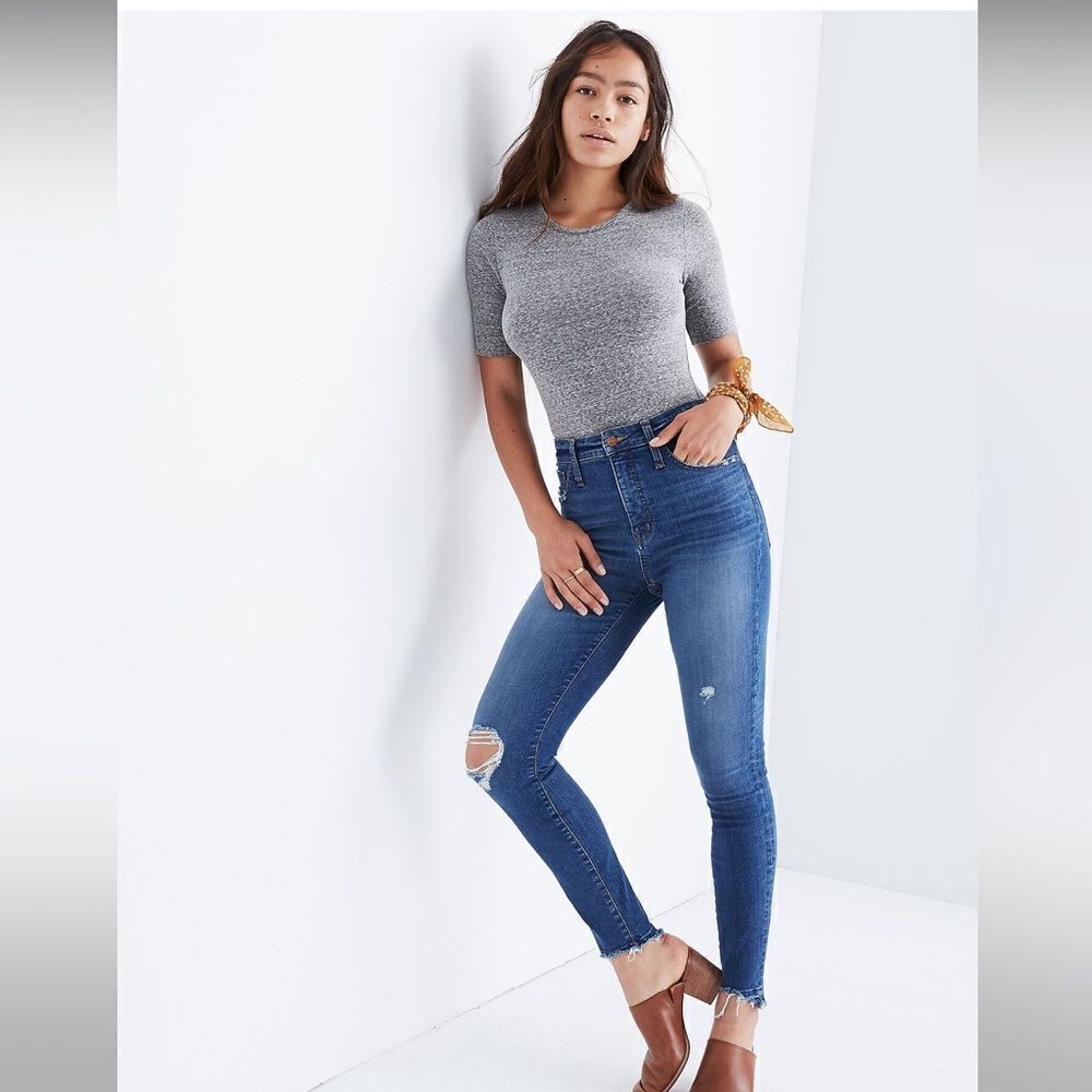 Madewell Curvy High-Rise Skinny Jeans: Drop Step-Hem Edition Size 31 19409